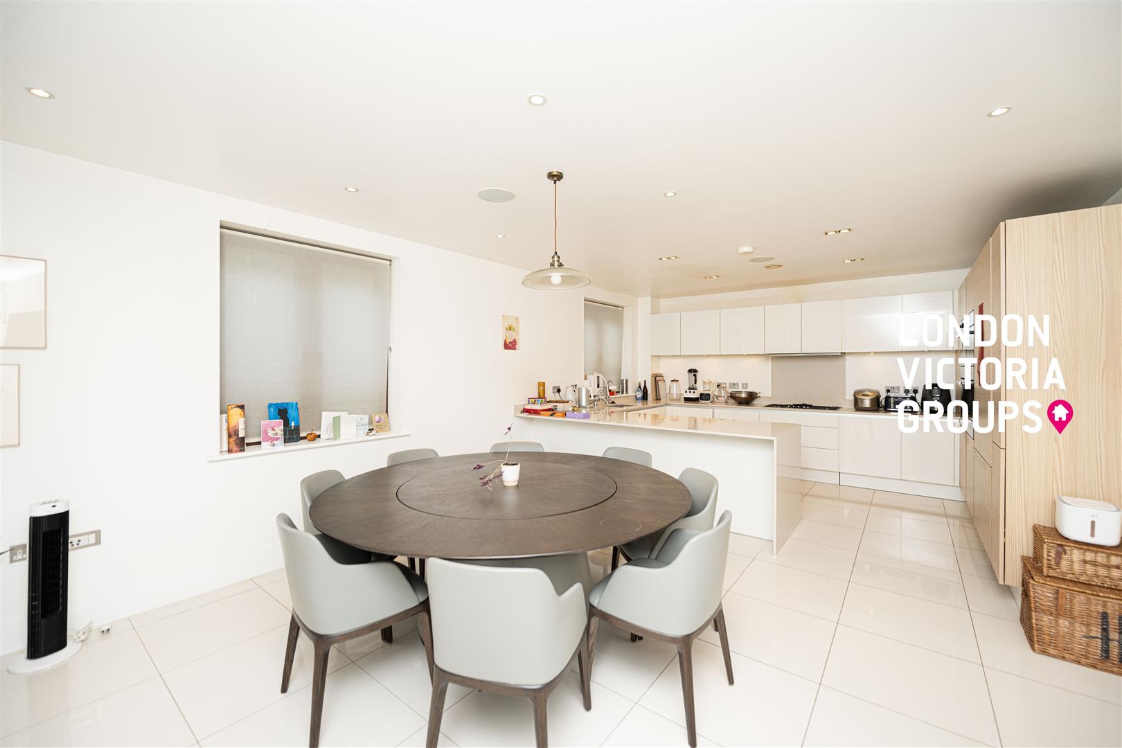 Duchess Crescent, Stanmore